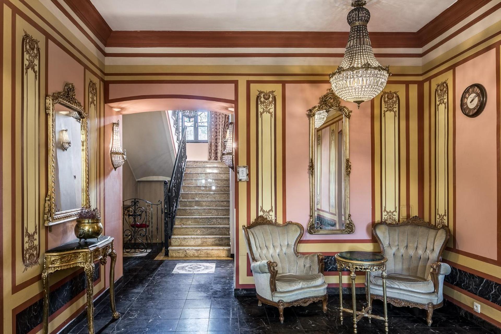 Old Time Aparthotel Краків Екстер'єр фото